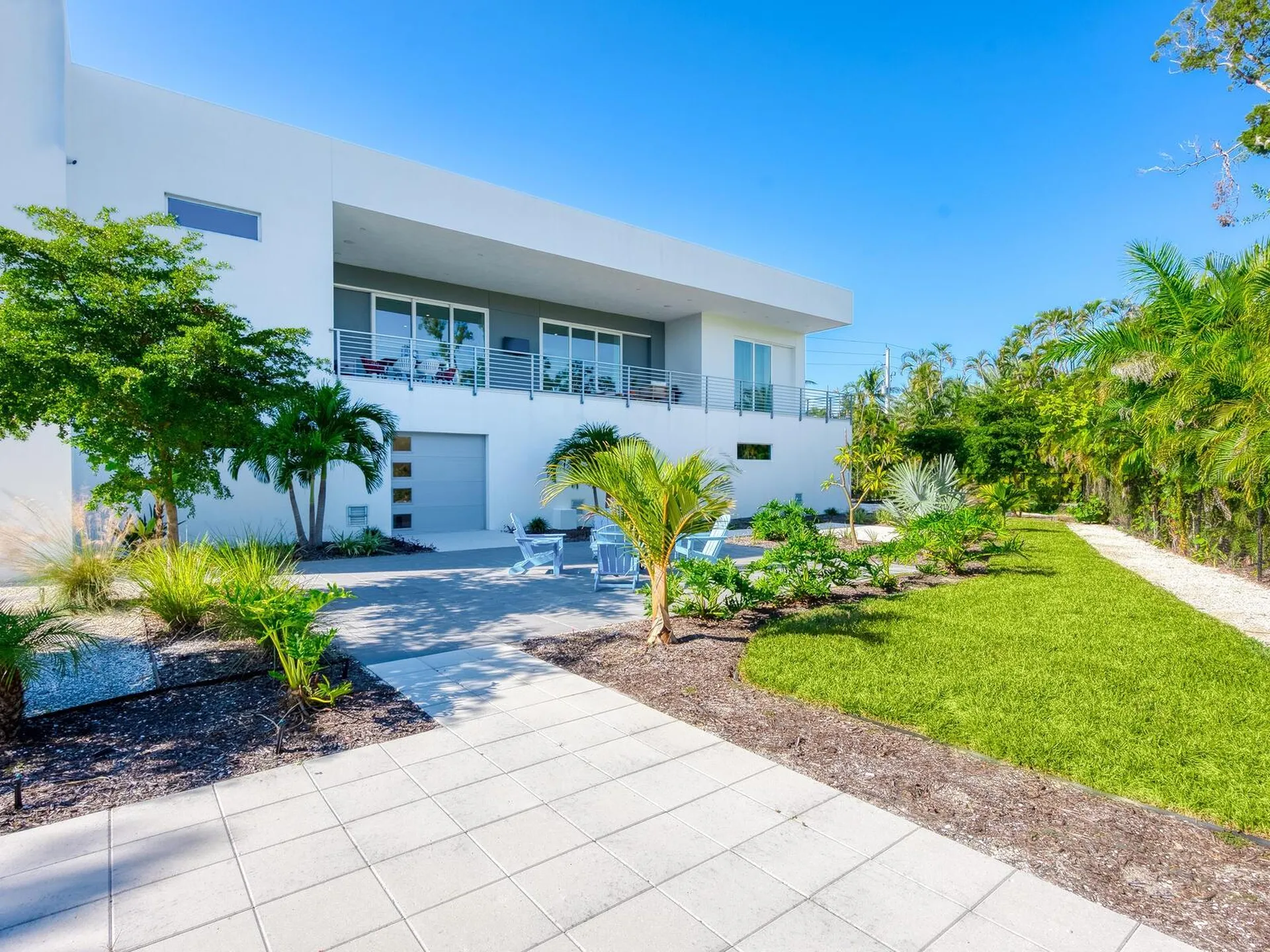 3939 Higel Avenue Sarasota FL 34242