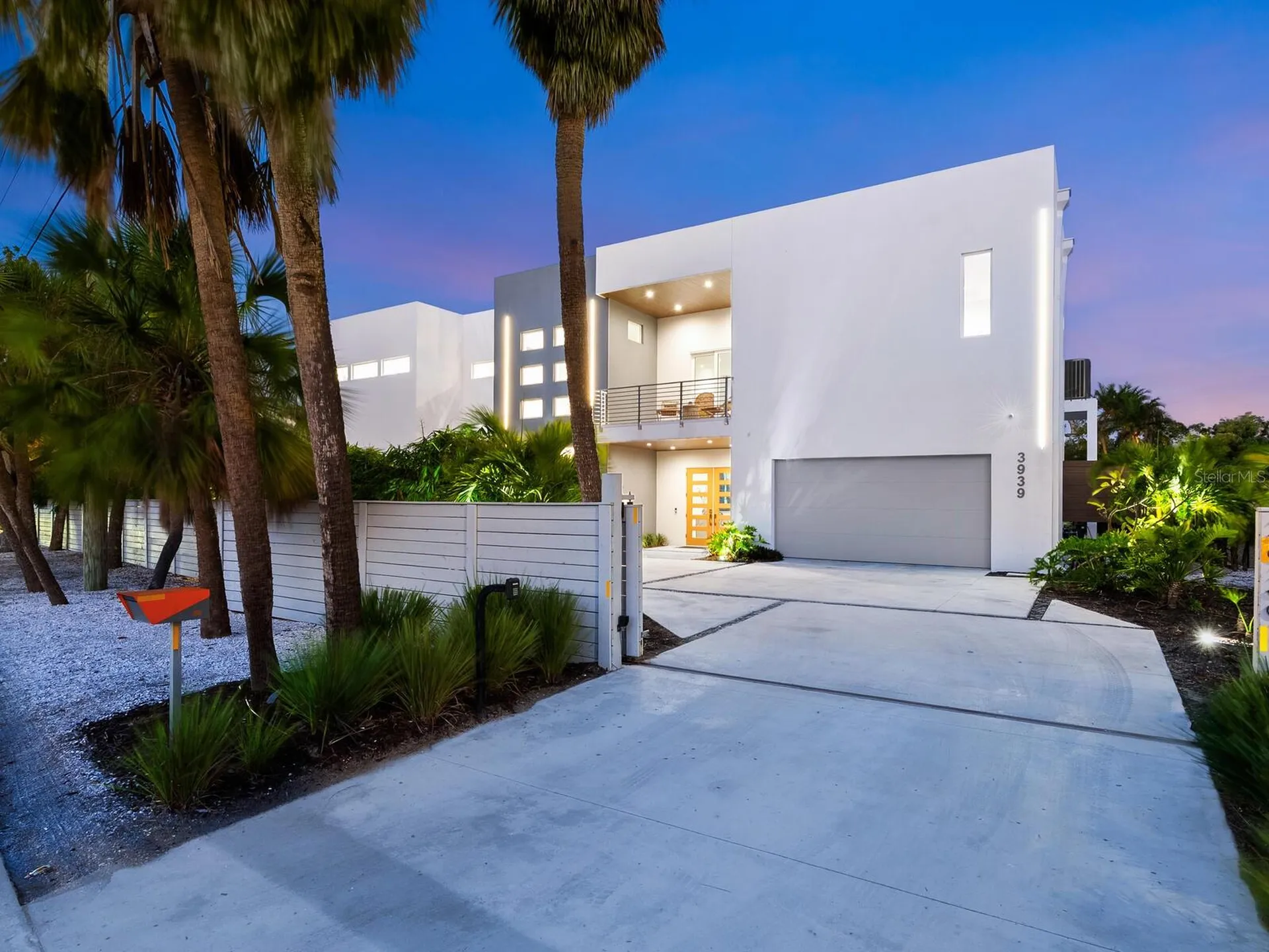 3939 Higel Avenue Sarasota FL 34242