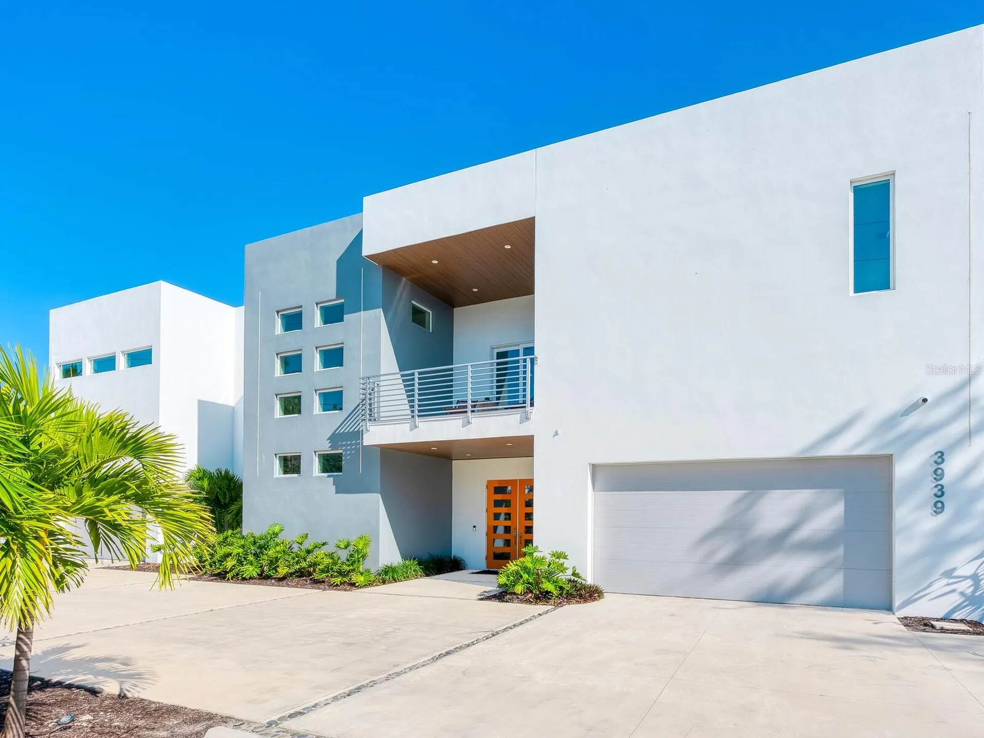 3939 Higel Avenue Sarasota FL 34242
