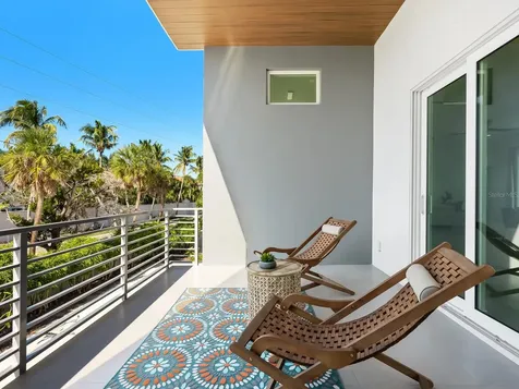 3939 Higel Avenue Sarasota FL 34242