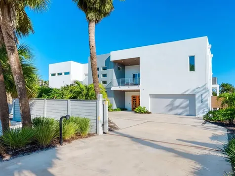 3939 Higel Avenue Sarasota FL 34242