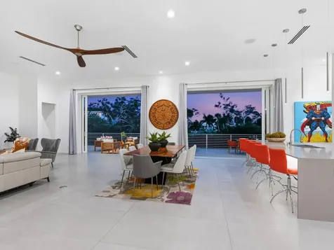 3939 Higel Avenue Sarasota FL 34242