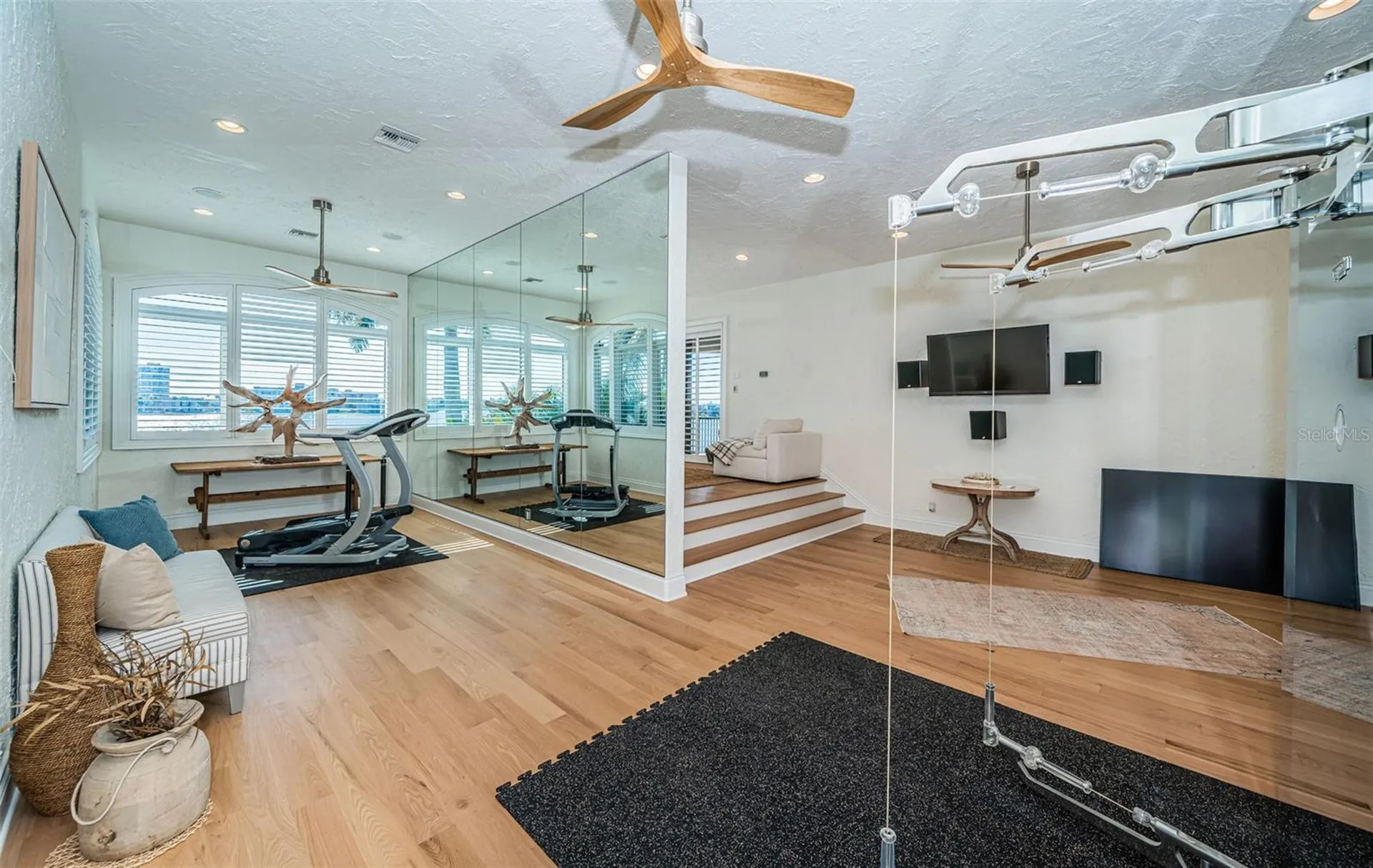 7800 9th Avenue S St Petersburg FL 33707