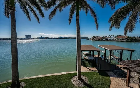 7800 9th Avenue S St Petersburg FL 33707