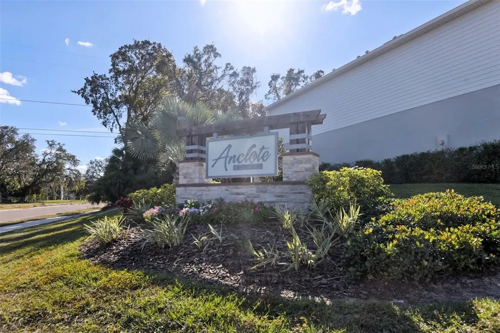 4167 Harbour Palm Drive Holiday FL 34691