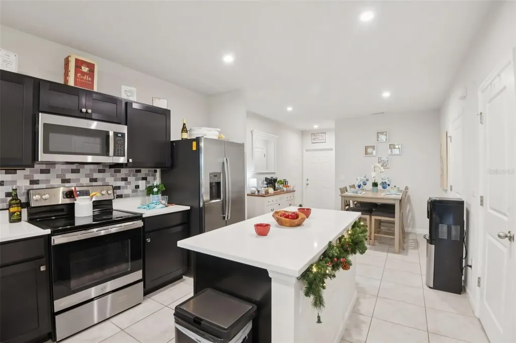 4167 Harbour Palm Drive Holiday FL 34691