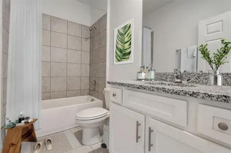 408 Shoreview Sands Avenue Mascotte FL 34753