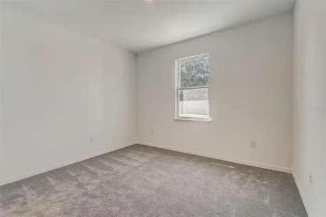 408 Shoreview Sands Avenue Mascotte FL 34753