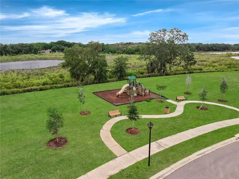 408 Shoreview Sands Avenue Mascotte FL 34753