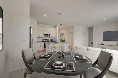408 Shoreview Sands Avenue Mascotte FL 34753