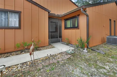 56 Park Place Ormond Beach FL 32174