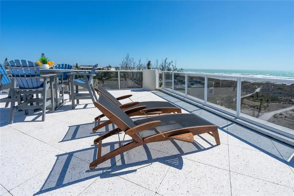 534 Beach Road Sarasota FL 34242