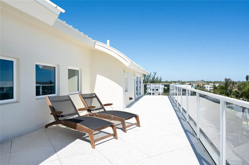 534 Beach Road Sarasota FL 34242