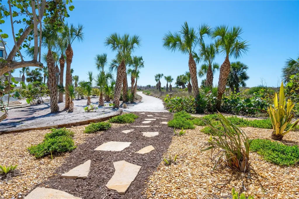 534 Beach Road Sarasota FL 34242