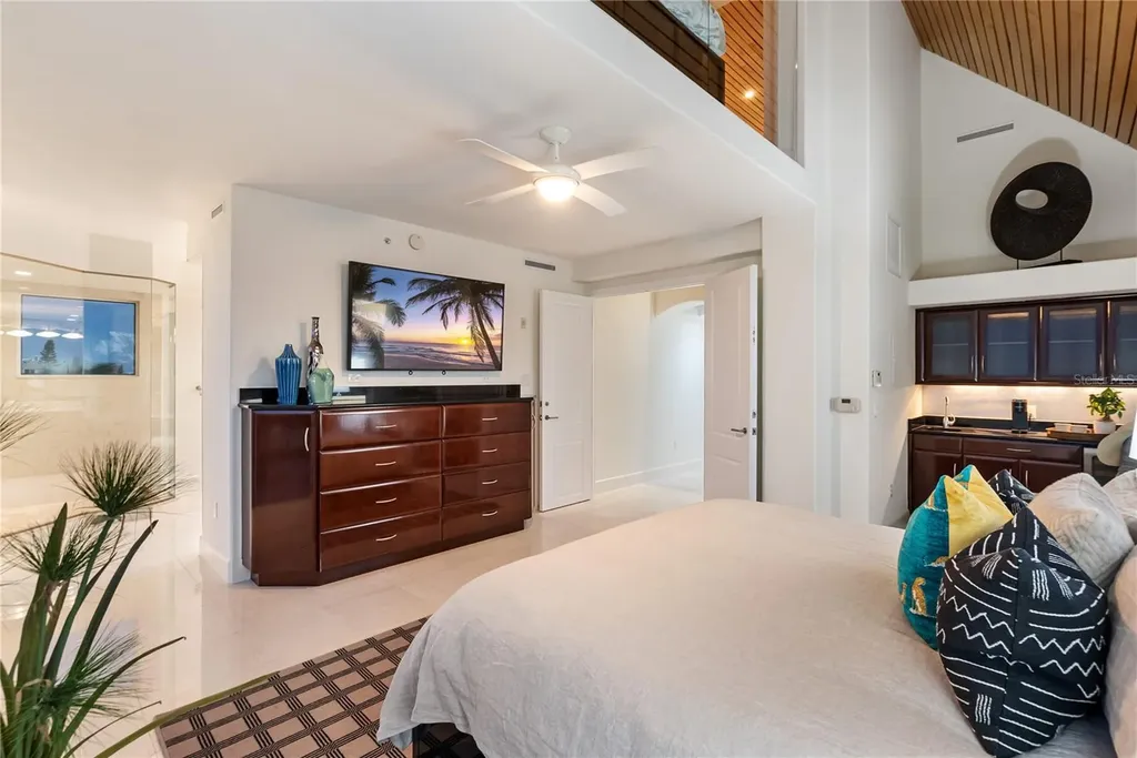 534 Beach Road Sarasota FL 34242