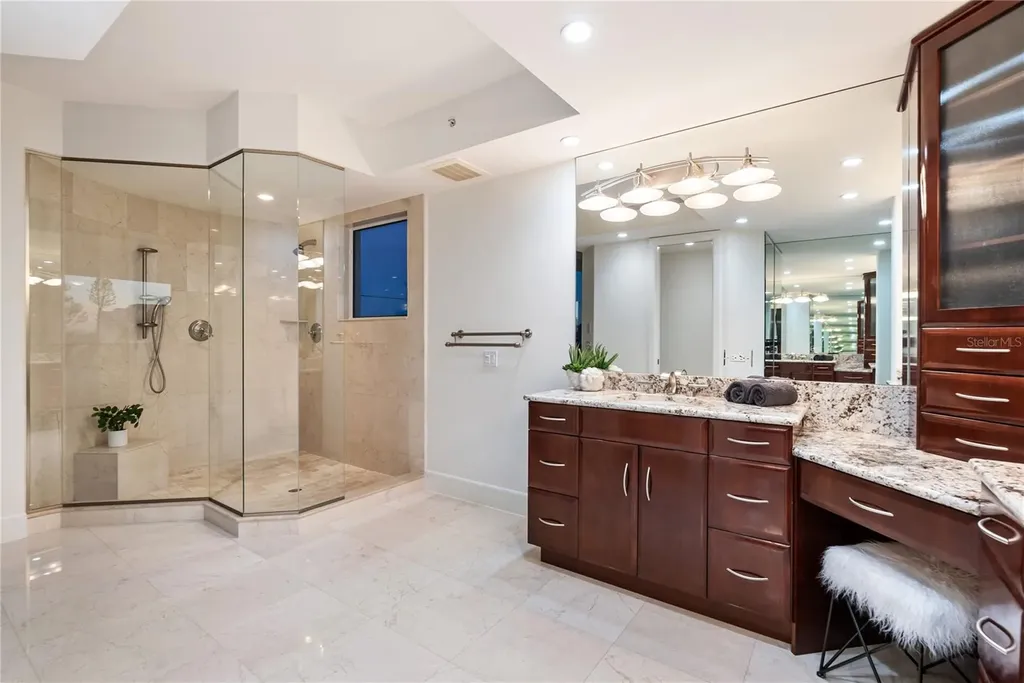 534 Beach Road Sarasota FL 34242