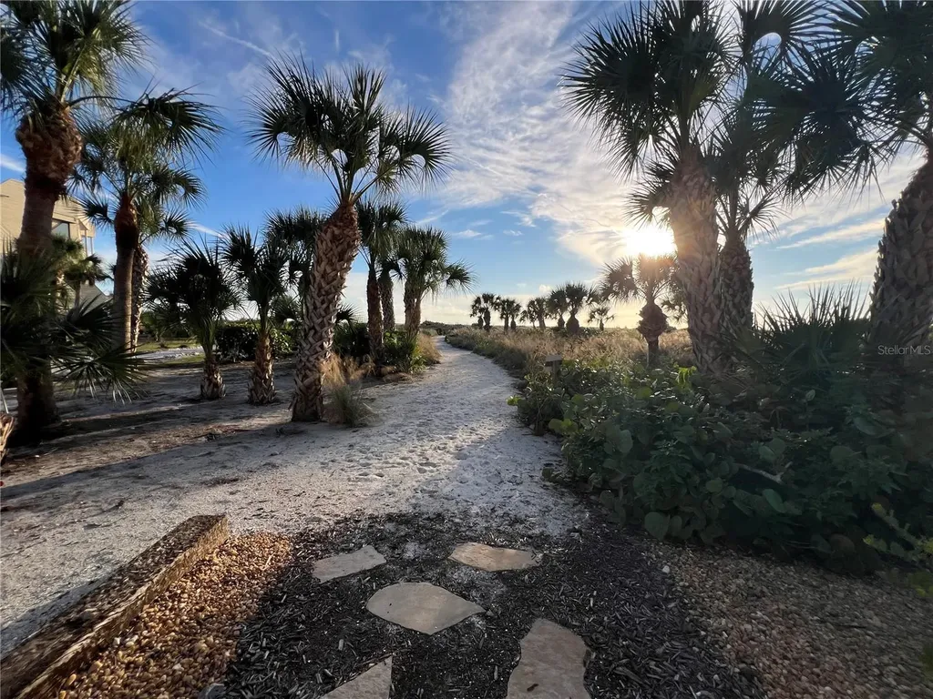 534 Beach Road Sarasota FL 34242