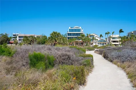 534 Beach Road Sarasota FL 34242