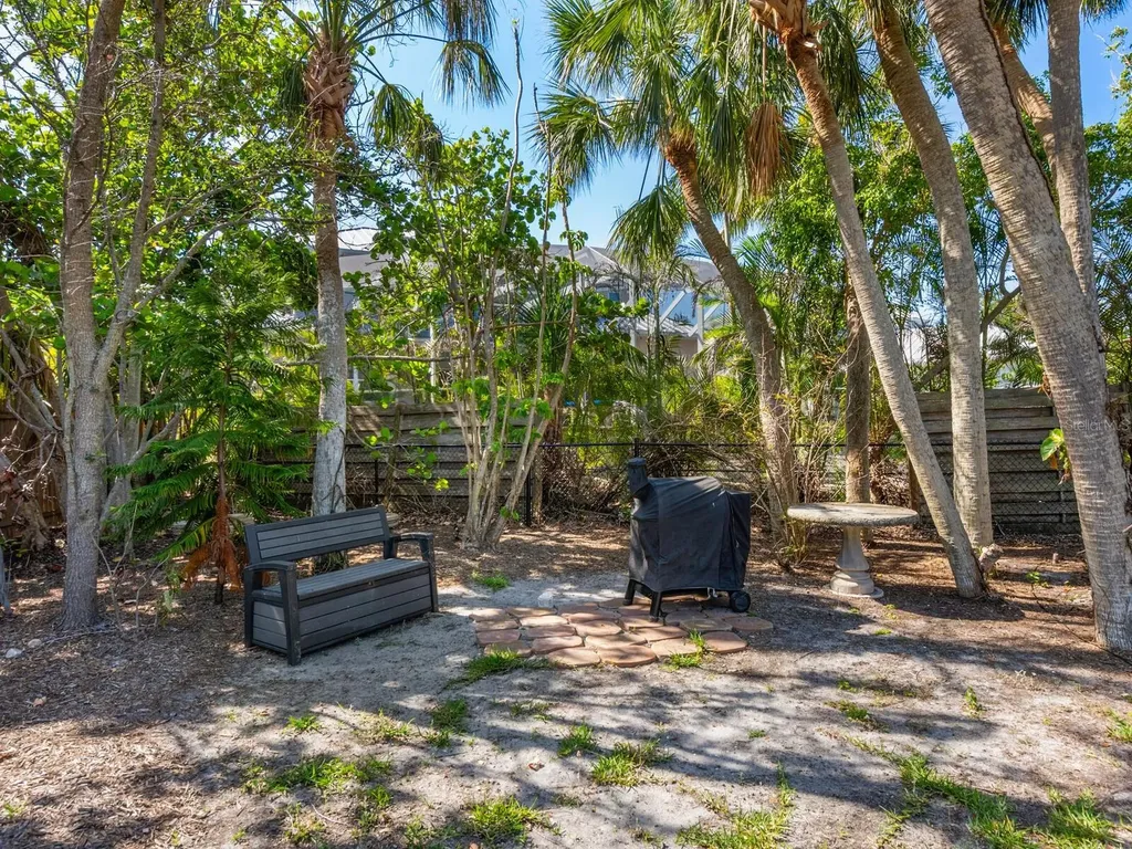 734 Canal Road Sarasota FL 34242
