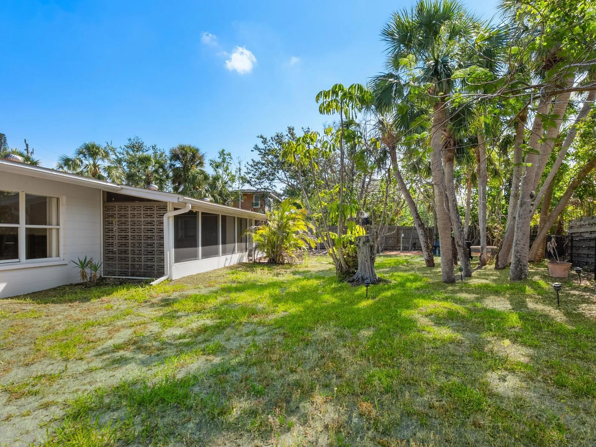 734 Canal Road Sarasota FL 34242