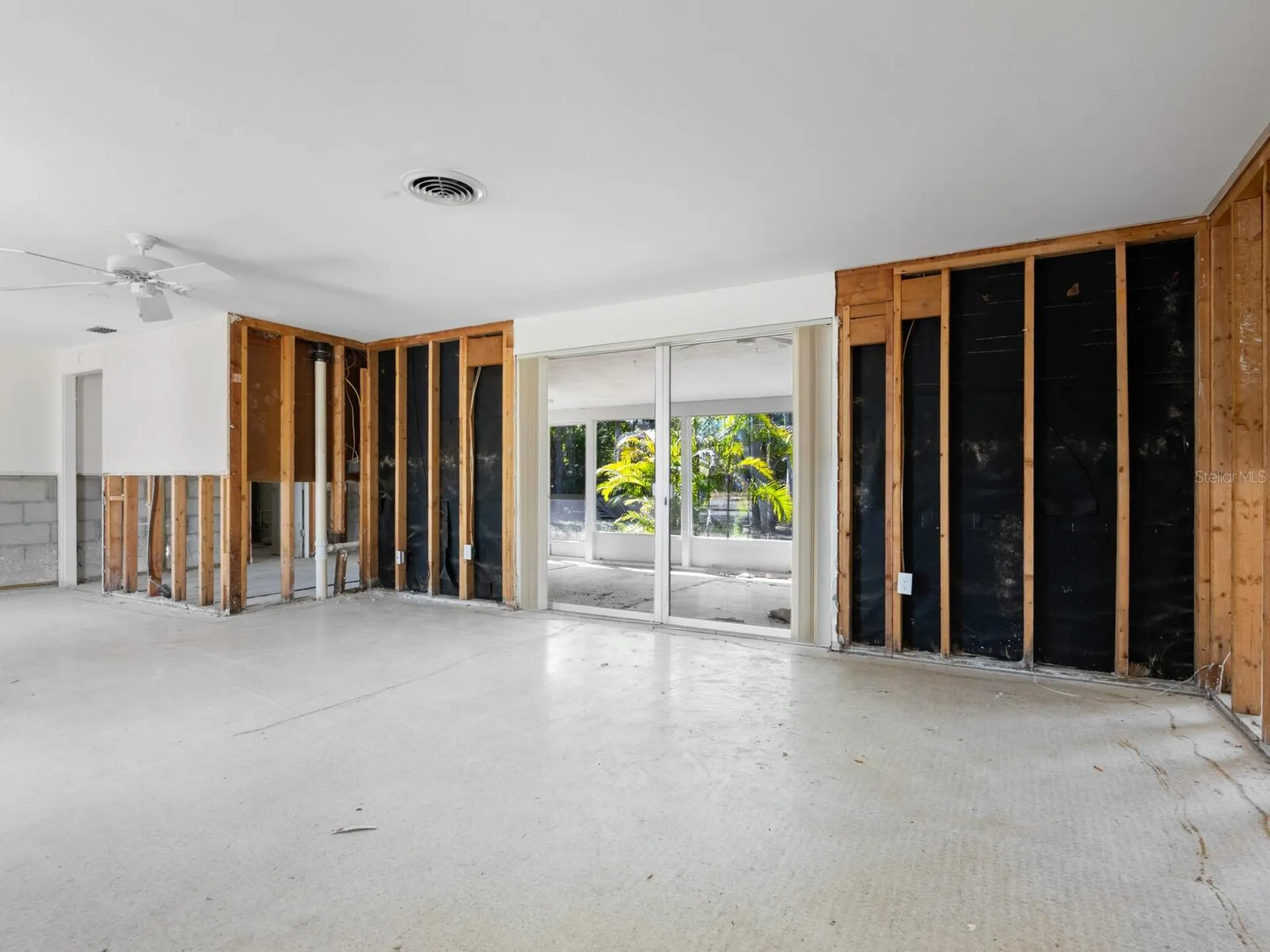 734 Canal Road Sarasota FL 34242