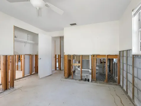 734 Canal Road Sarasota FL 34242