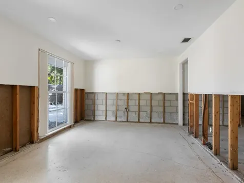 734 Canal Road Sarasota FL 34242
