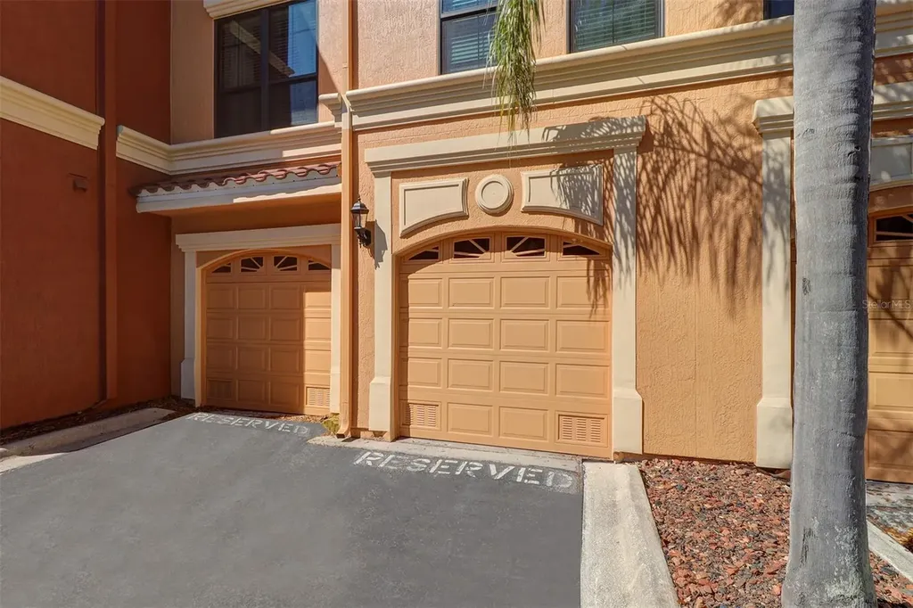2730 Via Tivoli Clearwater FL 33764