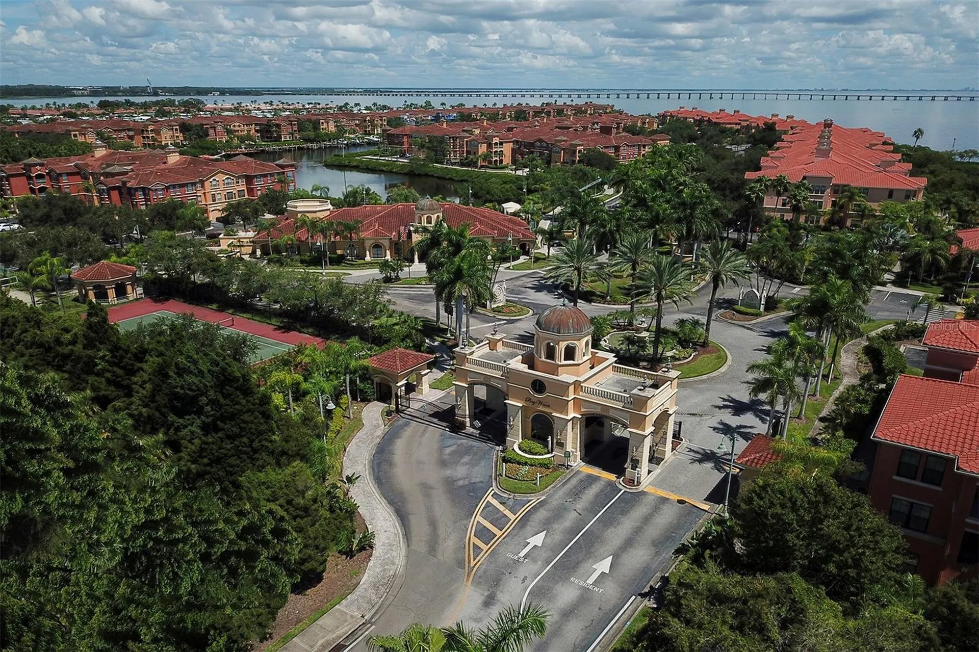 2730 Via Tivoli Clearwater FL 33764