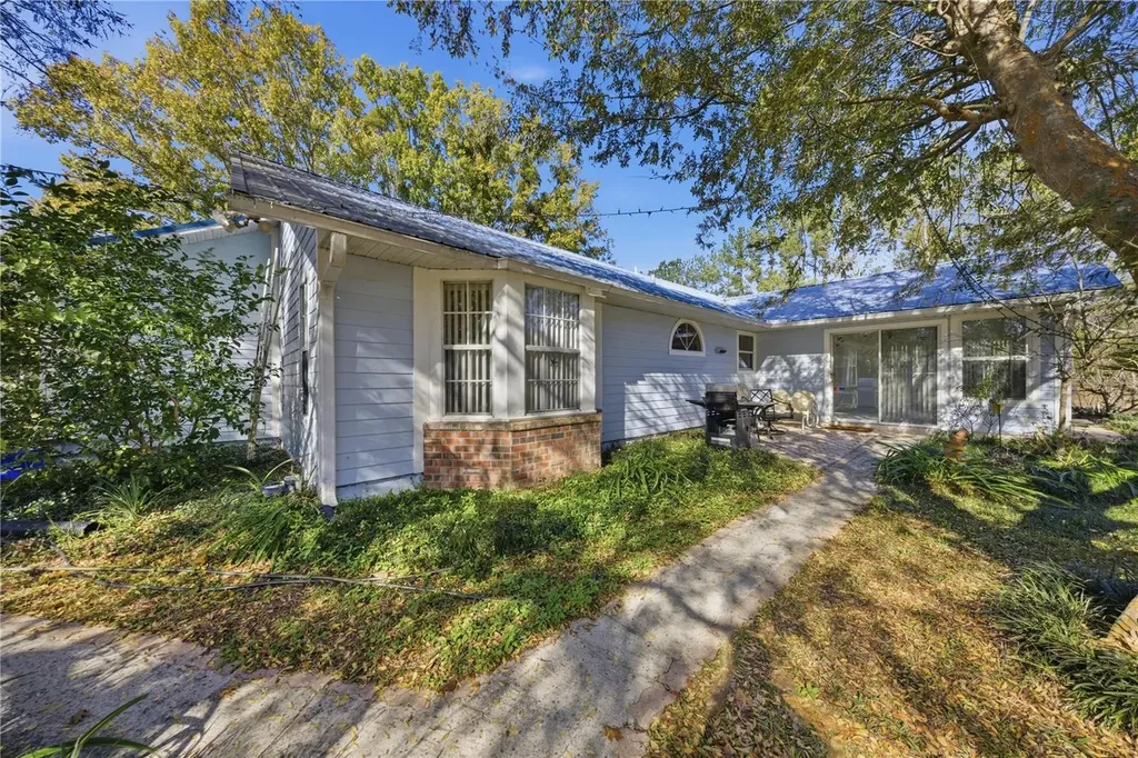 18004 NW 55th Place Alachua FL 32615