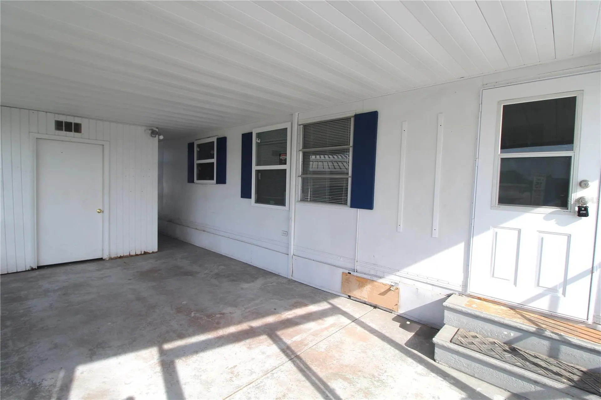 503 51st Avenue W Bradenton FL 34207