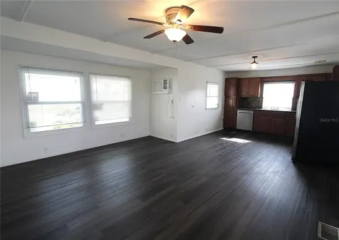 503 51st Avenue W Bradenton FL 34207