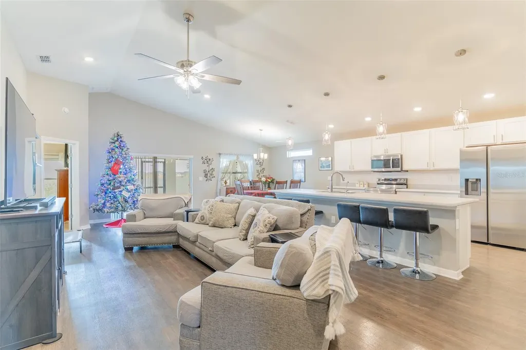 3030 Laurel Oak Lane Winter Haven FL 33884