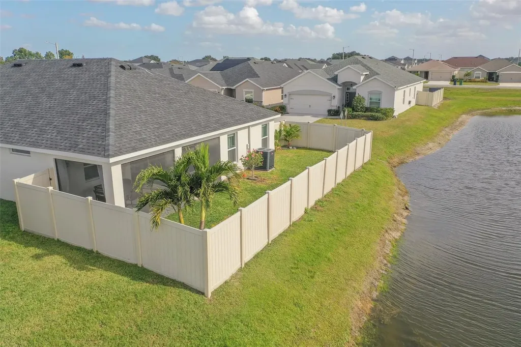 3030 Laurel Oak Lane Winter Haven FL 33884