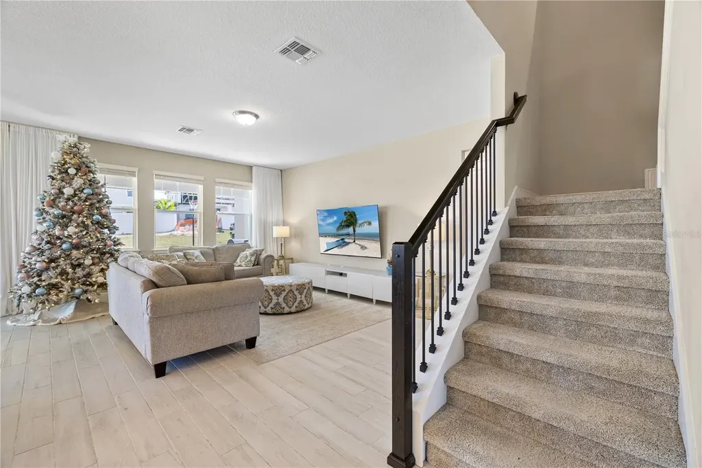 2352 Bear Peak Road Minneola FL 34715