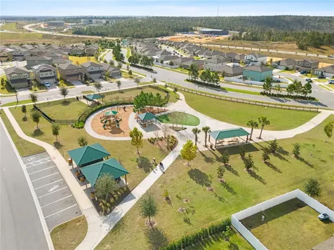 2352 Bear Peak Road Minneola FL 34715
