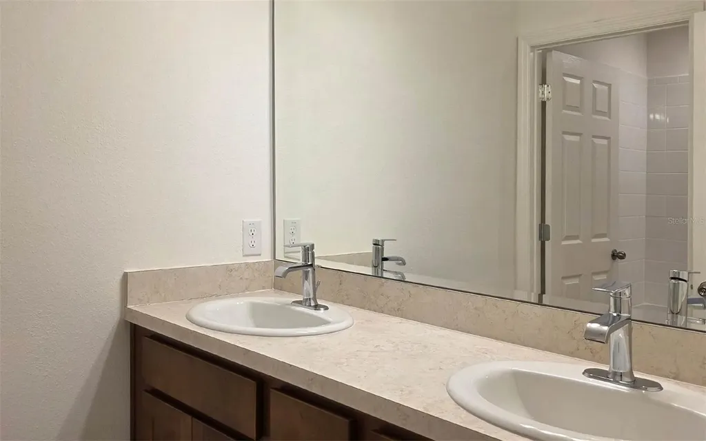 207 Glass Onion Drive Groveland FL 34737