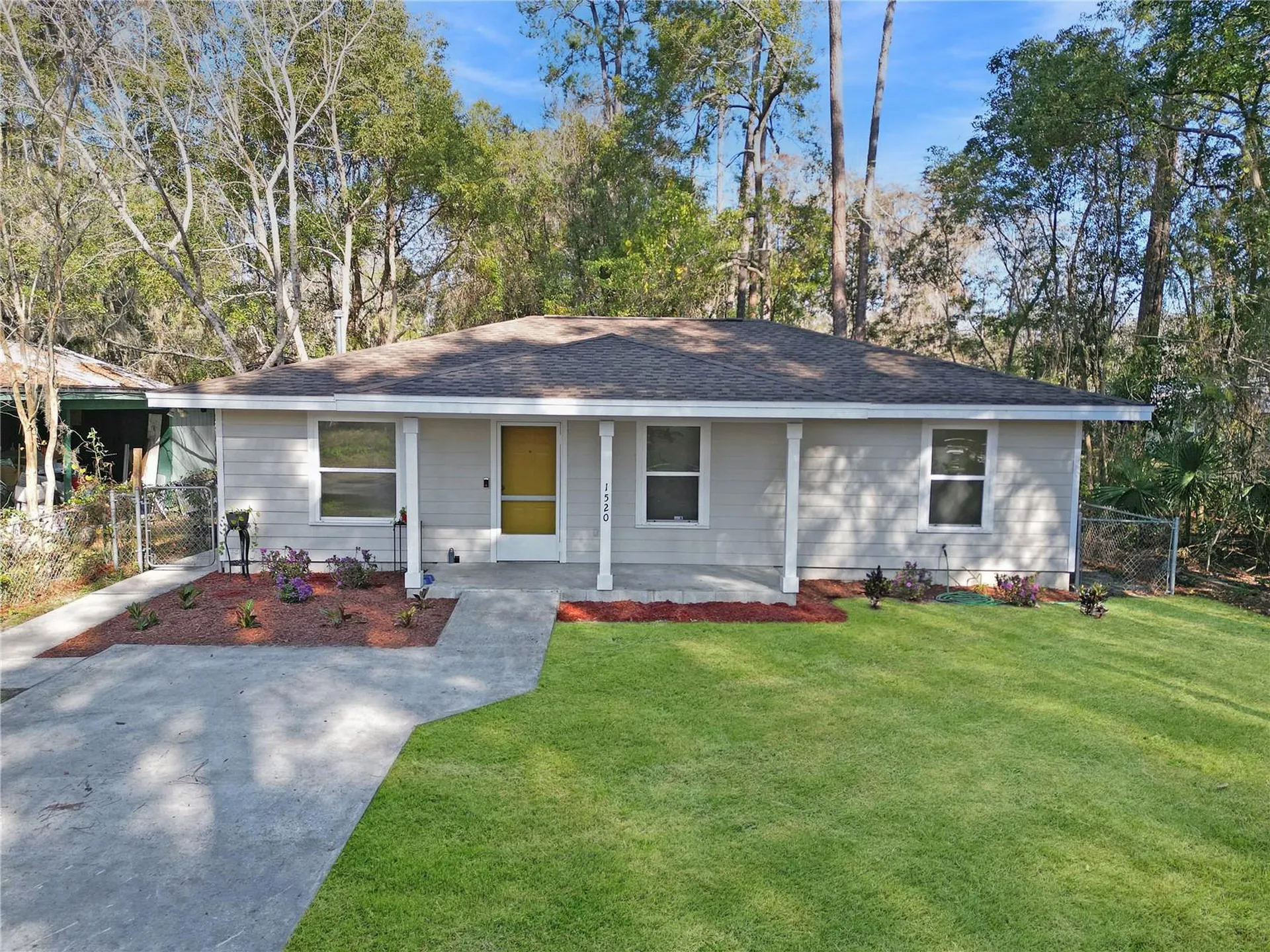 Gainesville FL, 1520 NE 6th Avenue