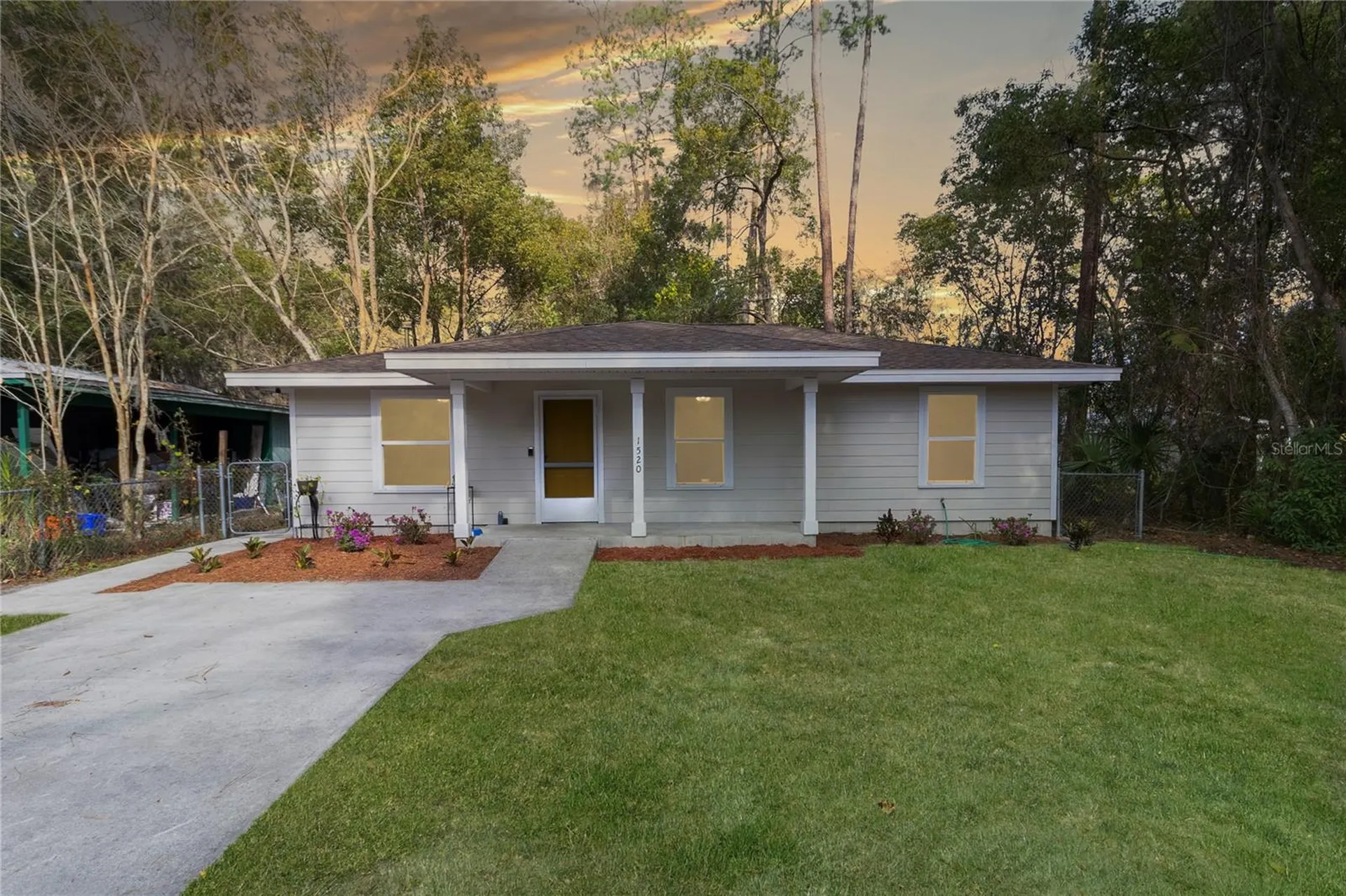 1520 NE 6th Avenue Gainesville FL 32641