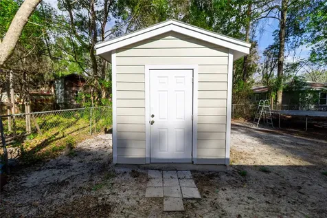 1520 NE 6th Avenue Gainesville FL 32641
