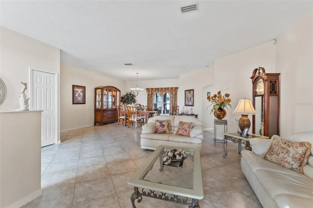 16 London Drive Palm Coast FL 32137