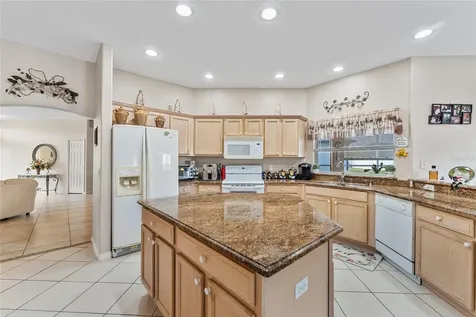16 London Drive Palm Coast FL 32137