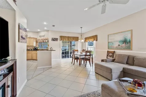 16 London Drive Palm Coast FL 32137
