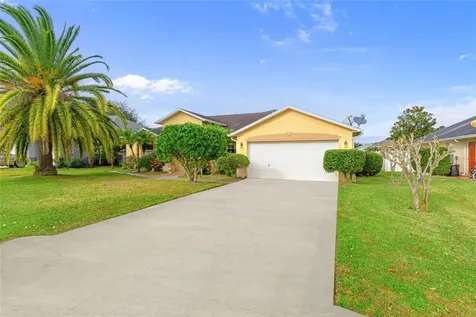16 London Drive Palm Coast FL 32137