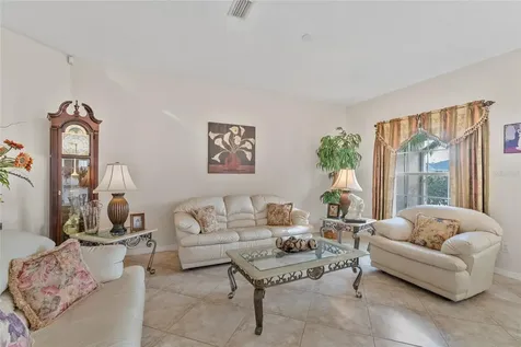 16 London Drive Palm Coast FL 32137