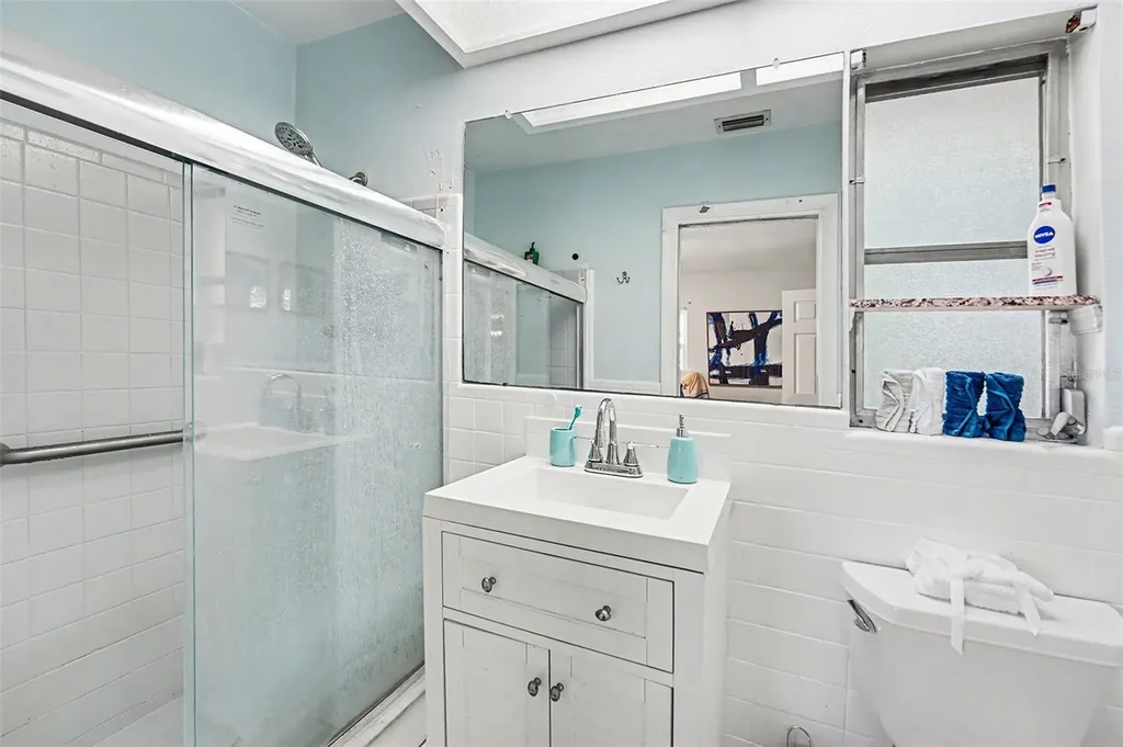 2111 Timber Lane Clearwater FL 33763