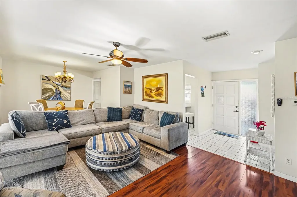 2111 Timber Lane Clearwater FL 33763