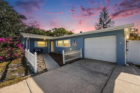 2111 Timber Lane Clearwater FL 33763