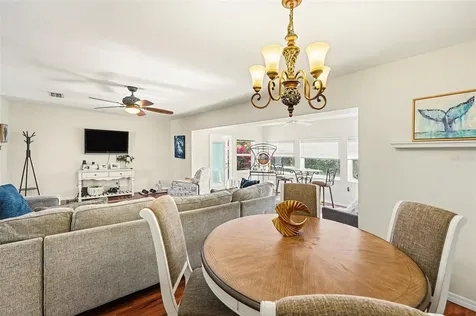 2111 Timber Lane Clearwater FL 33763