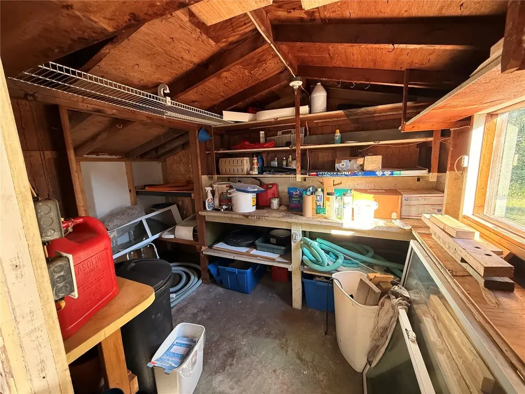 551 E Seminole Drive Venice FL 34293